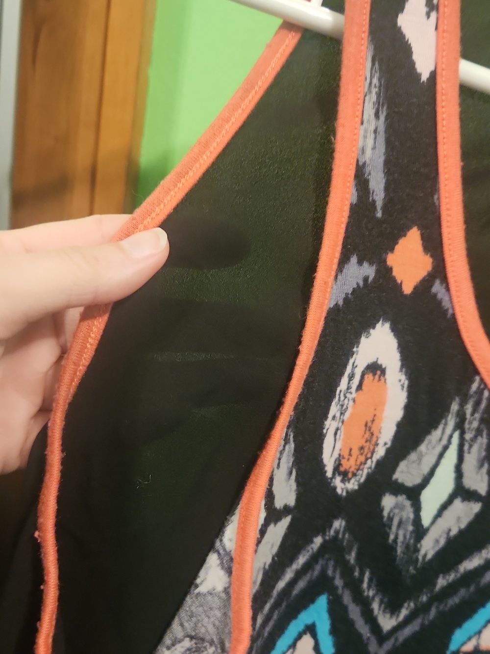 2 Tank Tops Pattern - Picture 4 of 10